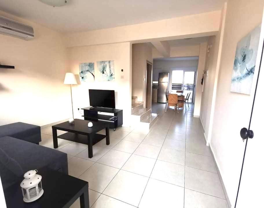 Protaras Ionian Breeze House 10 Minutes Walk From The Beach Paralimni Exterior foto